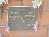image of grave number 620635